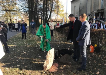 Dęby Niepodległości